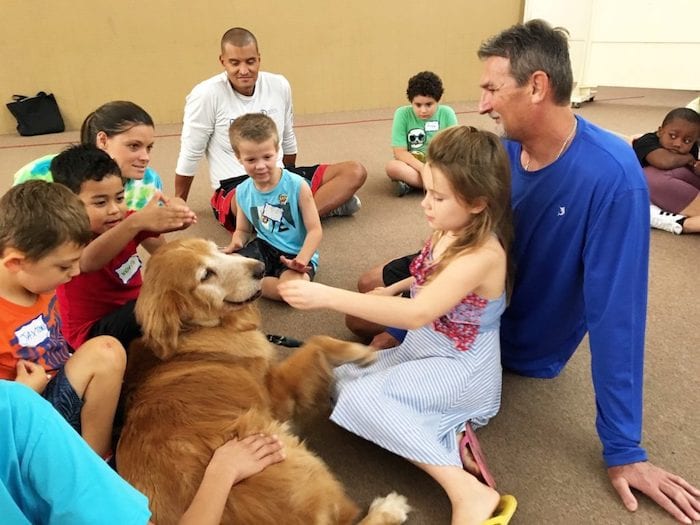 Beesley's Paw Prints Pet Therapy with kids