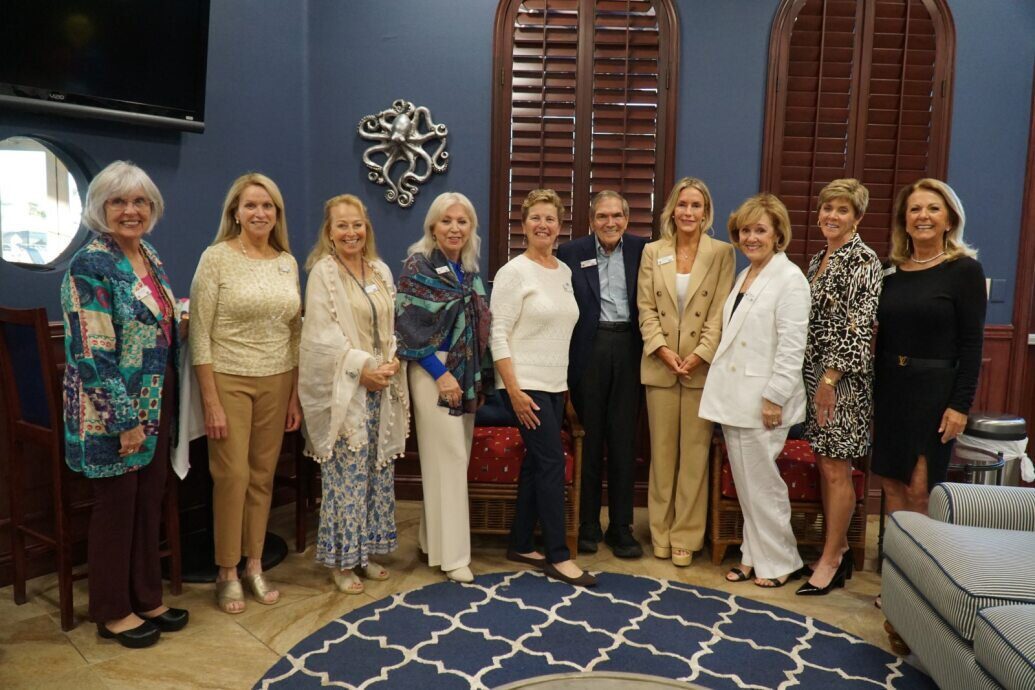 (left to right) Jacquelyn Kelley, Jean Kaske, Nancy Squires, Lucia Zaikov, Dr. Mary Yankaskas, Jim Nathan, Kellie Urban, Dr. Toni Patterson, Megan Martin, 
Monica Wonnenberg